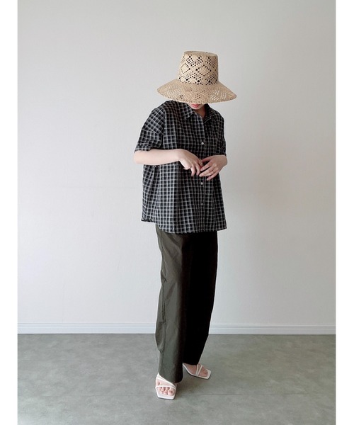 Yucca(ユッカ)の「チェック柄シャツ (MEKKE 低身長向け)(シャツ/ブラウス・レディース・グリーン/ブラック・FREE)」の3枚目の写真