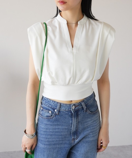 IAMUSE（アイアミューズ）の「キーネックショートトップス S0966【IAMUSE】（Tシャツ/カットソー・レディース・ブラック/ホワイト・FREE）」の6枚目の写真