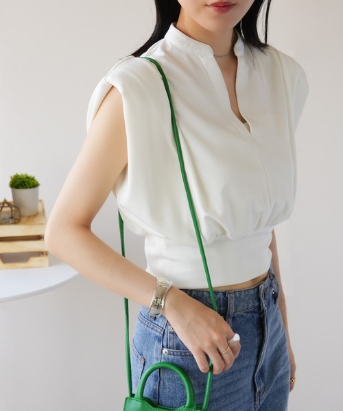 IAMUSE（アイアミューズ）の「キーネックショートトップス S0966【IAMUSE】（Tシャツ/カットソー・レディース・ブラック/ホワイト・FREE）」の7枚目の写真