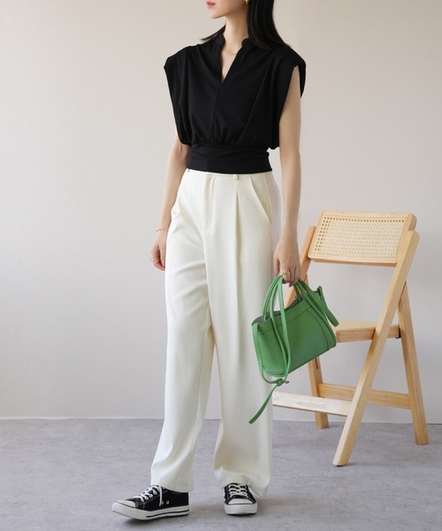 IAMUSE（アイアミューズ）の「キーネックショートトップス S0966【IAMUSE】（Tシャツ/カットソー・レディース・ブラック/ホワイト・FREE）」の20枚目の写真