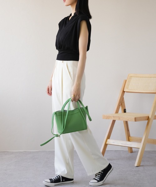 IAMUSE（アイアミューズ）の「キーネックショートトップス S0966【IAMUSE】（Tシャツ/カットソー・レディース・ブラック/ホワイト・FREE）」の21枚目の写真