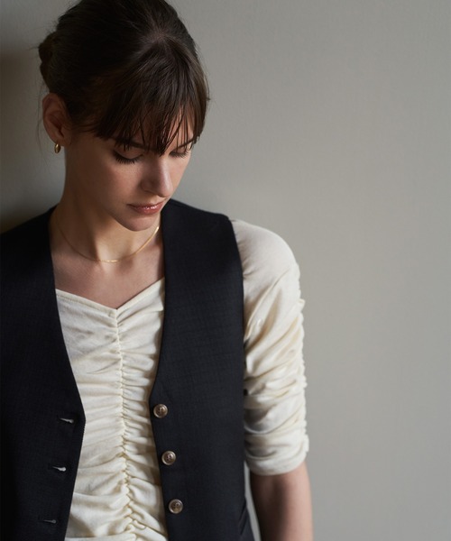 AKTE（アクテ）の「ハーフスリーブギャザートップス（Tシャツ/カットソー・レディース・ブラック/オフホワイト・FREE）」の18枚目の写真