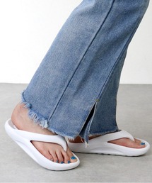 AAA+ / 軽量 リカバリー トングサンダル (2411)