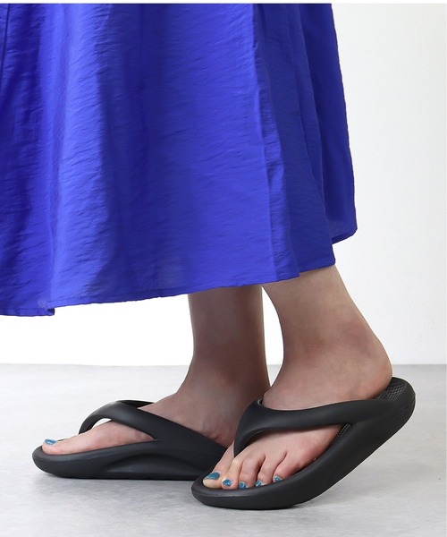 AAA+（サンエープラス）の「AAA+ / 軽量 リカバリー トングサンダル (2411)（サンダル・レディース・ブラック/ホワイト/ベージュ・42/46/44/36/38/40）」の7枚目の写真