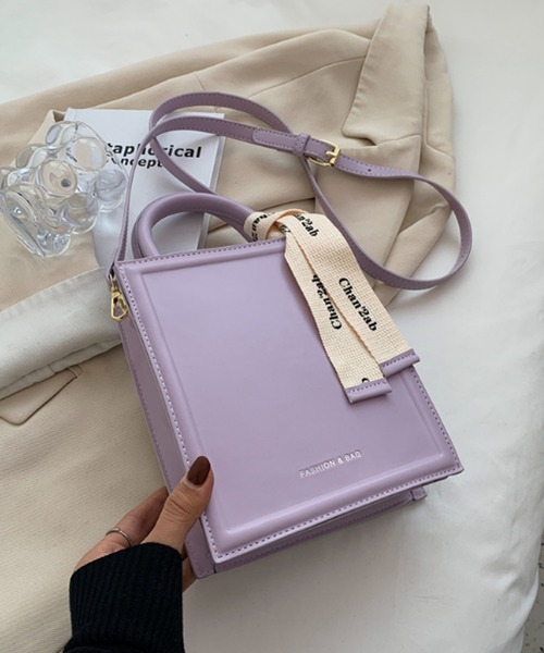 fd style(エフディ スタイル)の「スクエアミニ2waysバッグ(ショルダーバッグ・レディース・Black/White/Kelly/Yellow/Lilac・FREE)」の4枚目の写真