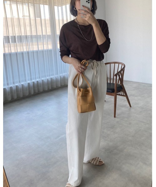 each（イーチ）の「梨地織りシアーカットソー（その他トップス・レディース・ブラック/ホワイト/ブラウン/レッド・FREE）」の19枚目の写真