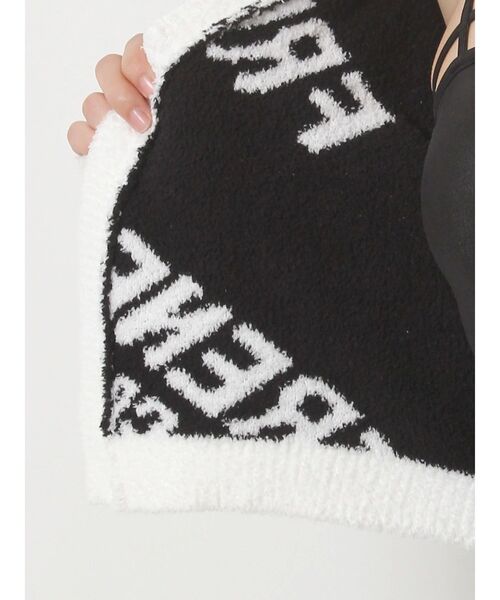 GYDA(ジェイダ)の「FRENEMYニットカーディガン(カーディガン/ボレロ・レディース・ブラック/オフホワイト・FREE)」の13枚目の写真