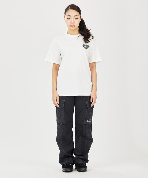 X-girl（エックスガール）の「PUNK-SKATING WORLD LOGO S/S TEE