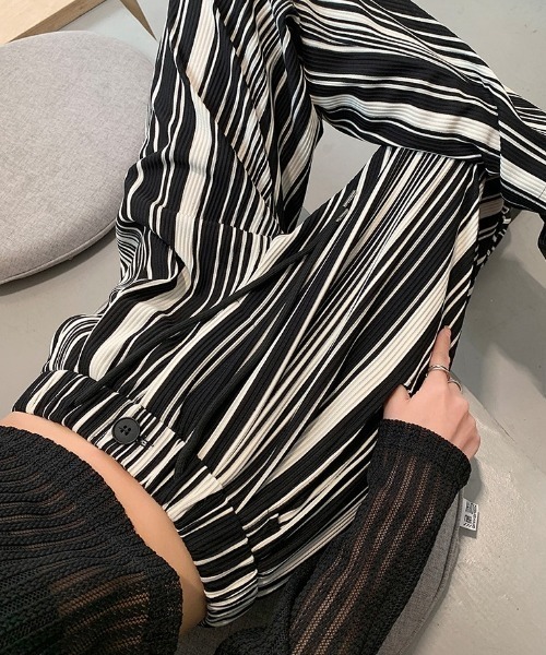 deux amour（ドゥーザムール）の「ランダムストライプリラックスパンツ（その他パンツ・レディース・ホワイト/グレー・FREE）」の2枚目の写真