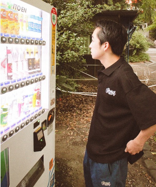 centimeter(センチメーター)の「Waffle Polo Shirt(ポロシャツ・メンズ・ピンク/ブラック/アイボリー・MEDIUM/LARGE/X-LARGE)」の12枚目の写真