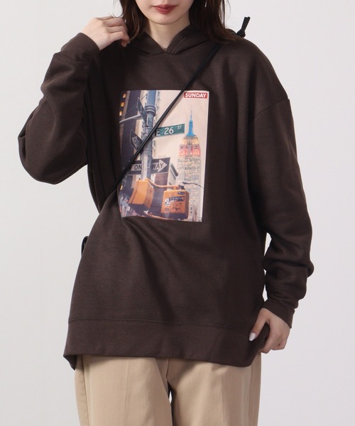 FUNALIVE(ファンアライブ)の「Fleece lining transfer print pullover hoodie / 裏起毛 転写プリント プルオーバーフーディー unisex(パーカー・メンズ・ホワイト/ブラック/ベージュ/ネイビー/ブラウン/杢グレー/ホワイト系/ホワイト系1/ブラック系/ブラック系1・M/L/XL)」の9枚目の写真