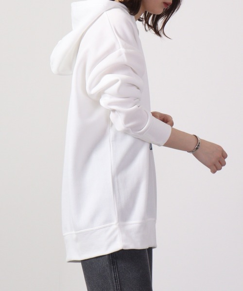 FUNALIVE(ファンアライブ)の「Fleece lining transfer print pullover hoodie / 裏起毛 転写プリント プルオーバーフーディー unisex(パーカー・メンズ・ホワイト/ブラック/ベージュ/ネイビー/ブラウン/杢グレー/ホワイト系/ホワイト系1/ブラック系/ブラック系1・M/L/XL)」の17枚目の写真