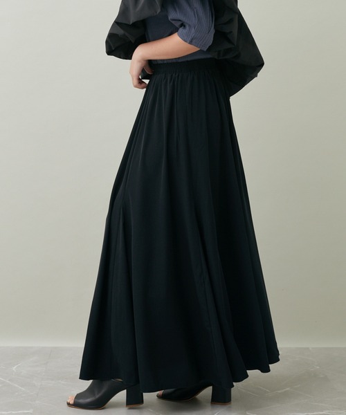 ROSIEE（ロージー）の「ROSIEE ボリュームフレアスカート（スカート・レディース・グレー/ブラック・FREE）」の2枚目の写真