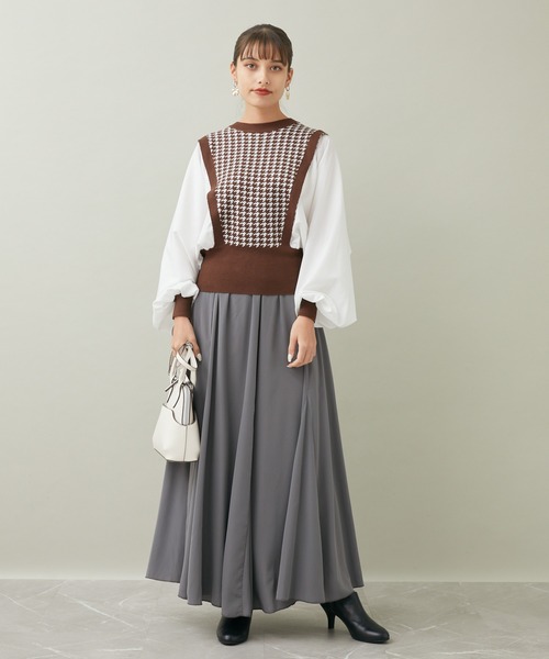 ROSIEE（ロージー）の「ROSIEE ボリュームフレアスカート（スカート・レディース・グレー/ブラック・FREE）」の3枚目の写真