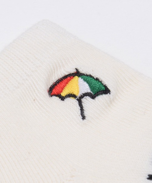 Arnold Palmer(アーノルドパーマー)の「ロゴ ライン スニーカーソックス(ソックス/靴下・レディース・オフホワイト/ブラック・23-25cm)」の4枚目の写真