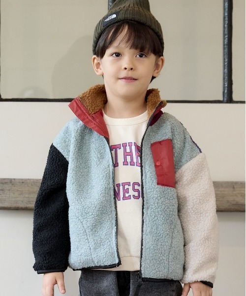 BIG FIELD（ビッグフィールド）の「リペスAボアジャケット（80～150cm）（その他アウター・キッズ・ブラック/カーキ/ライトブルー/オフホワイト/パープル・130/95/140/150/120/100/110/90/80）」の4枚目の写真