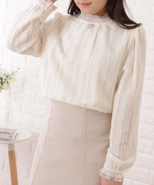 Lace Ladies(レースレディース)の「パール付きメロウフリルハイネックブラウス(シャツ/ブラウス・レディース・アイボリー・L/XL/S/M)」の6枚目の写真