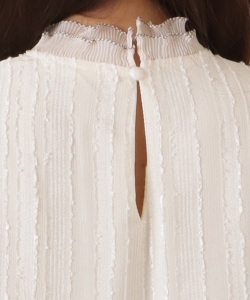 Lace Ladies(レースレディース)の「パール付きメロウフリルハイネックブラウス(シャツ/ブラウス・レディース・アイボリー・L/XL/S/M)」の15枚目の写真