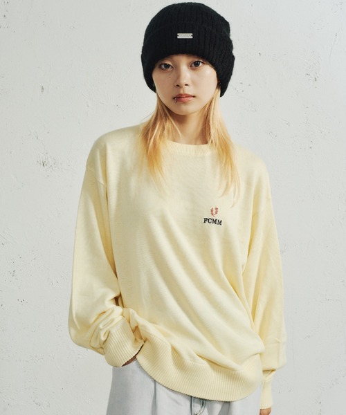 FCMM(エフシーエムエム)の「【日本限定アイテム】LEAF LOGO KNIT SWEATER/リーフロゴニットセーター(ニット/セーター・メンズ・チャコールグレー/ライトイエロー/ネイビー・LARGE/MEDIUM)」の5枚目の写真
