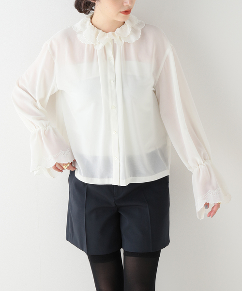 Noble（ノーブル）の「スカラップ刺繍ギャザーブラウス（シャツ 