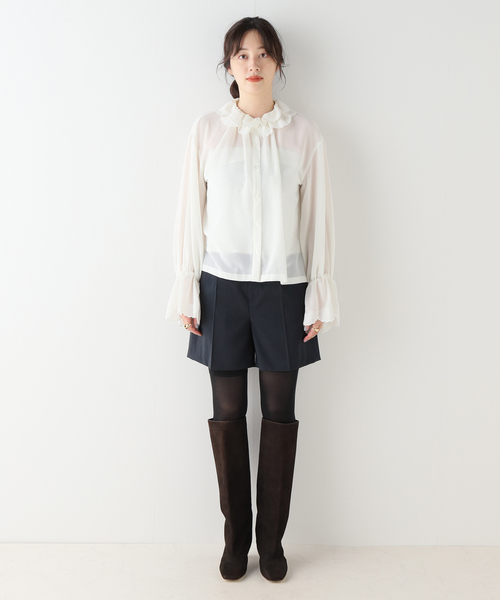 Noble（ノーブル）の「スカラップ刺繍ギャザーブラウス（シャツ 