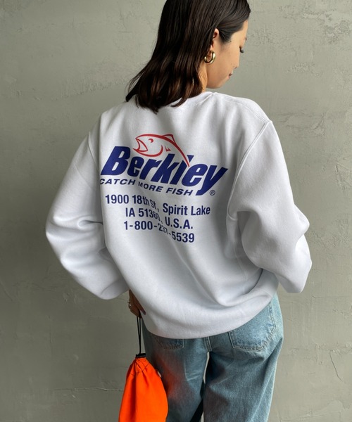 Russell Athletic（ラッセルアスレティック）の「[BERKLEY×RUSSELL ATHLETIC/バークレイ×ラッセル アスレチック] 別注 バックプリントスウェット（スウェット・レディース・ブラック/ホワイト・M/L）」の7枚目の写真