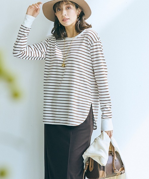 slattgir(スラットジール)の「高身長 ボーダーロング丈ラウンドヘムTシャツ (トールサイズ)(Tシャツ/カットソー・レディース・ブラック×ホワイト/ホワイト×ブラウン/ホワイト×ネイビー/ホワイト×グリーン/ブラック×ベージュ/ホワイト×グレー・3L/4L/5L/M/L/LL)」の11枚目の写真