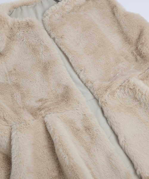 SUGAR BISKET（シュガービスケット）の「エコファーペプラムベスト（ベスト・レディース・チャコールグレー/ベージュ/ブラック/ブラウン・フリー）」の12枚目の写真