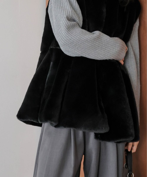 セール】エコファーペプラムベスト（ベスト）｜SUGAR BISKET（シュガー