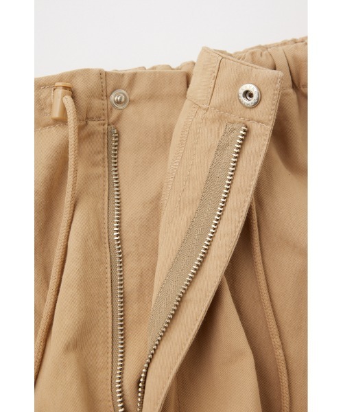 MOUSSY（マウジー）の「UTILITY OVER パンツ（カーゴパンツ・レディース・ホワイト/ライトピンク/グレー/ベージュ・1/2）」の19枚目の写真