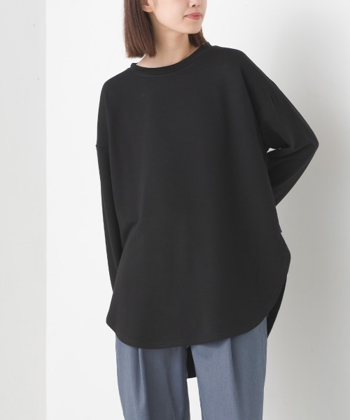 OMNES(オムネス)の「+3℃蓄熱ストレッチ裾ラウンド長袖Tシャツ(Tシャツ/カットソー・レディース・グリーン/ブラック/パープル/アイボリー/ブラウン・FREE)」の15枚目の写真