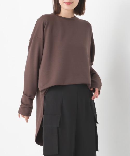 OMNES(オムネス)の「+3℃蓄熱ストレッチ裾ラウンド長袖Tシャツ(Tシャツ/カットソー・レディース・グリーン/ブラック/パープル/アイボリー/ブラウン・FREE)」の20枚目の写真