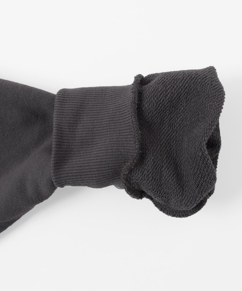 GLAZOS（グラソス）の「【大人向けサイズあり】【ジュラシック・ワールド】ヴィンテージ加工アソート裏毛パーカー（その他トップス・キッズ・チャコールグレー/グレー・140cm/150cm/160cm/170cm）」の11枚目の写真