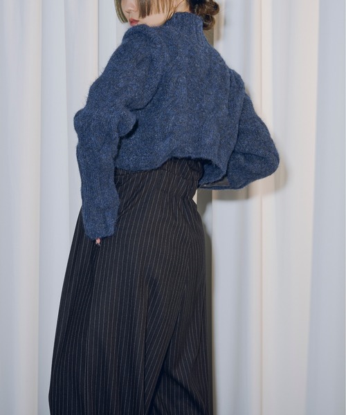 Ezick（エジック）の「Arm leather patch ハイネックショートニット（ニット/セーター・レディース・アイボリー/ネイビー/チャコールグレー・FREE）」の9枚目の写真