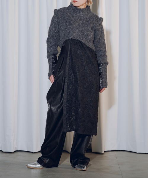 Ezick（エジック）の「Arm leather patch ハイネックショートニット（ニット/セーター・レディース・アイボリー/ネイビー/チャコールグレー・FREE）」の17枚目の写真