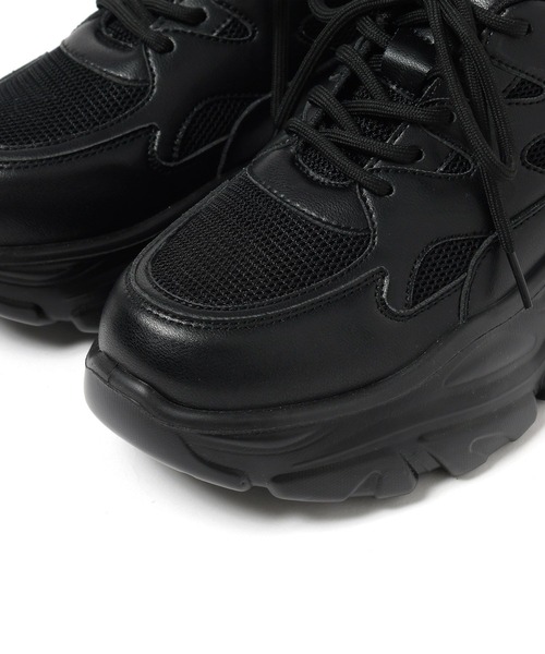 LOWRYS FARM（ローリーズファーム）の「ボリュームスニーカー　994248（スニーカー・レディース・ブラック/ホワイト/シルバー/シルバー系その他/ベージュ/ブラウン・MEDIUM/LARGE/SMALL）」の15枚目の写真