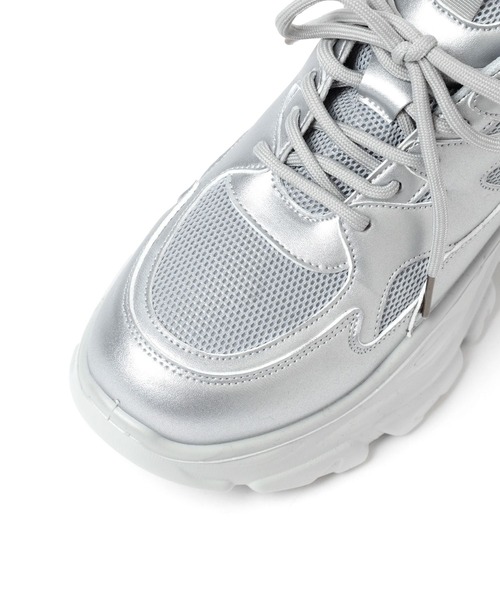 LOWRYS FARM（ローリーズファーム）の「ボリュームスニーカー　994248（スニーカー・レディース・ブラック/ホワイト/シルバー/シルバー系その他/ベージュ/ブラウン・MEDIUM/LARGE/SMALL）」の19枚目の写真