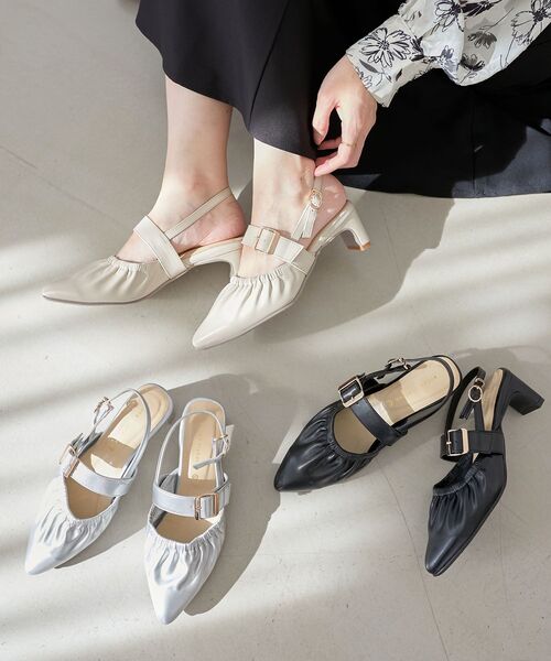 MAJESTIC LEGON(マジェスティックレゴン)の「【WEB限定カラー/XLサイズあり】ふかふかフィットギャザーミュール(パンプス・レディース・シルバー/ブラック/アイボリー・SMALL/X-LARGE/LARGE/MEDIUM)」の3枚目の写真