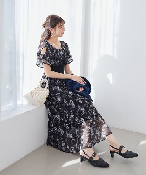 MAJESTIC LEGON(マジェスティックレゴン)の「【WEB限定カラー/XLサイズあり】ふかふかフィットギャザーミュール(パンプス・レディース・シルバー/ブラック/アイボリー・SMALL/X-LARGE/LARGE/MEDIUM)」の18枚目の写真