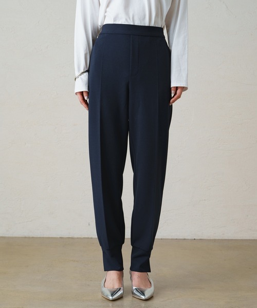 LOUNGEDRESS(ラウンジドレス)の「カットジョーゼットジョグパンツ(スウェットパンツ・レディース・ブラック/ネイビー・SMALL/MEDIUM)」の20枚目の写真