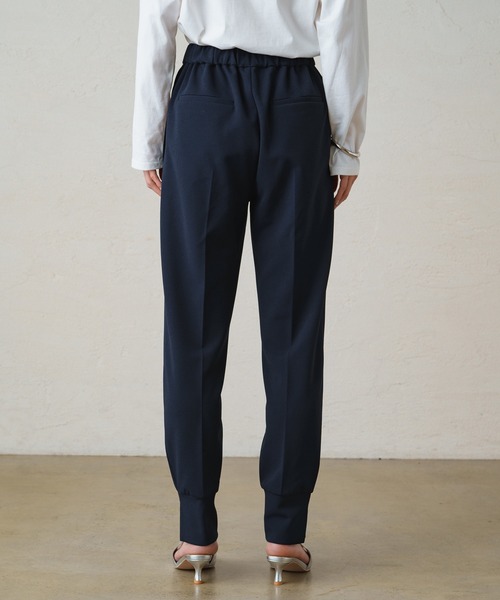 LOUNGEDRESS(ラウンジドレス)の「カットジョーゼットジョグパンツ(スウェットパンツ・レディース・ブラック/ネイビー・SMALL/MEDIUM)」の22枚目の写真