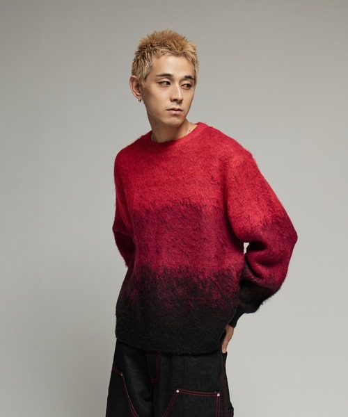 SINSS（シンス）の「Wool blend gradation knit / ウールブレンドグラデーションニット（ニット/セーター・メンズ・ホワイト/ネイビー/ブラック/グリーン/ブラウン/ブラック×グレー/ブラック×ブルー/ホワイト×ブラック/ホワイト×ブルー/レッド・SMALL/MEDIUM/LARGE/X-SMALL）」の11枚目の写真