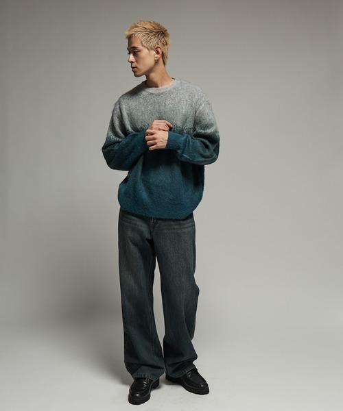 SINSS（シンス）の「Wool blend gradation knit / ウールブレンドグラデーションニット（ニット/セーター・メンズ・ホワイト/ネイビー/ブラック/グリーン/ブラウン/ブラック×グレー/ブラック×ブルー/ホワイト×ブラック/ホワイト×ブルー/レッド・SMALL/MEDIUM/LARGE/X-SMALL）」の18枚目の写真