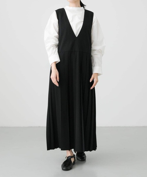 かぐれ（カグレ）の「プリーツワンピース（ワンピース・レディース・ブラック/チャコールグレー・FREE）」の5枚目の写真