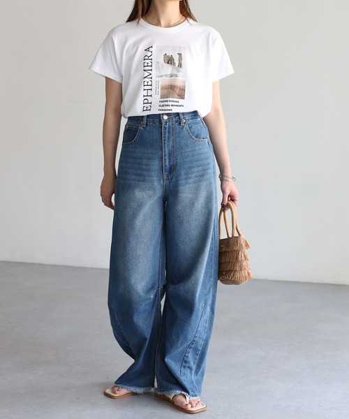 Riberry（リベリー）の「裾フリンジカーブデニムパンツ（デニムパンツ・レディース・ブラック/ライトブルー/グレー/ブルー・MEDIUM/SMALL）」の15枚目の写真