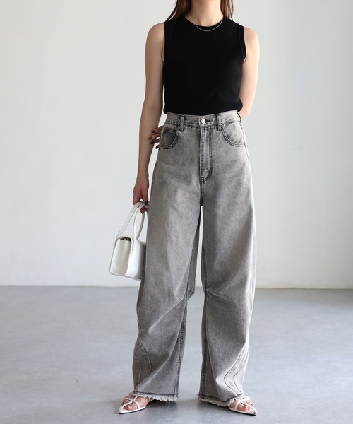 ハグオーワー　裾フリンジカーブデニムパンツ　M size ハグオーワー CLOTH&CROSS】裾フリンジカーブデニム バルーンデニム