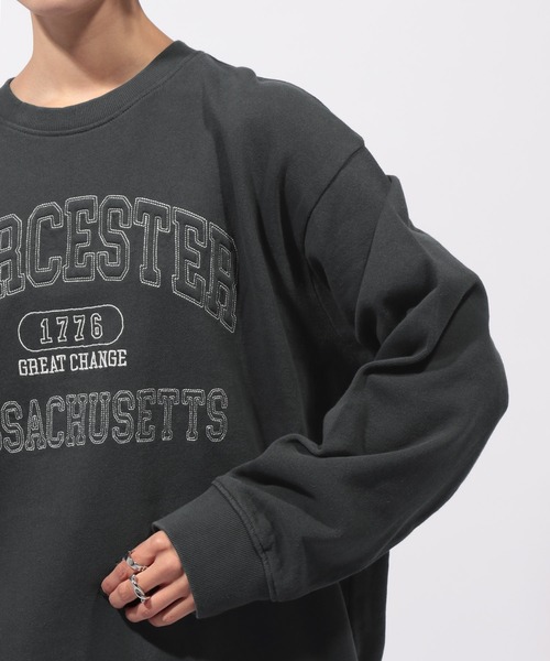 PAGEBOY（ページボーイ）の「カレッジミニウラケBIGスウェット（スウェット・レディース・コーラルピンク/スミクロ/オートミール・FREE）」の21枚目の写真