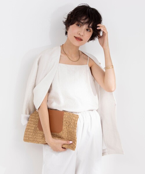 NOLLEY’S（ノーリーズ）の「グロッシーツイル＆ダブルクロスレイヤードキャミソール（キャミソール・レディース・ベージュ/オフホワイト/ブラック・FREE）」の11枚目の写真