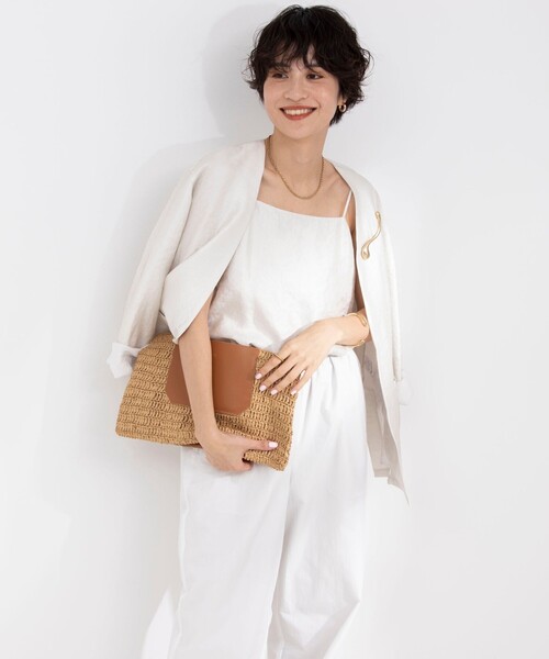 NOLLEY’S（ノーリーズ）の「グロッシーツイル＆ダブルクロスレイヤードキャミソール（キャミソール・レディース・ベージュ/オフホワイト/ブラック・FREE）」の12枚目の写真