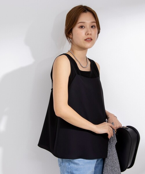 NOLLEY’S（ノーリーズ）の「グロッシーツイル＆ダブルクロスレイヤードキャミソール（キャミソール・レディース・ベージュ/オフホワイト/ブラック・FREE）」の18枚目の写真